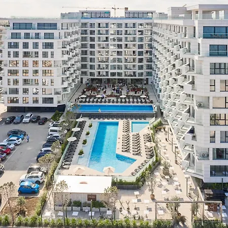Seaside Paradise - Infinity Pool & Apartment Navodari