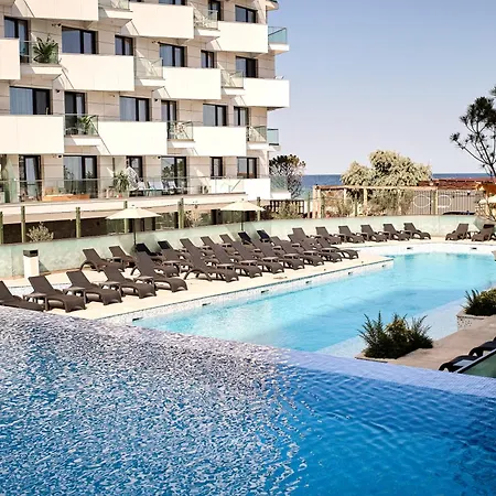 Seaside Paradise - Infinity Pool & Daire *